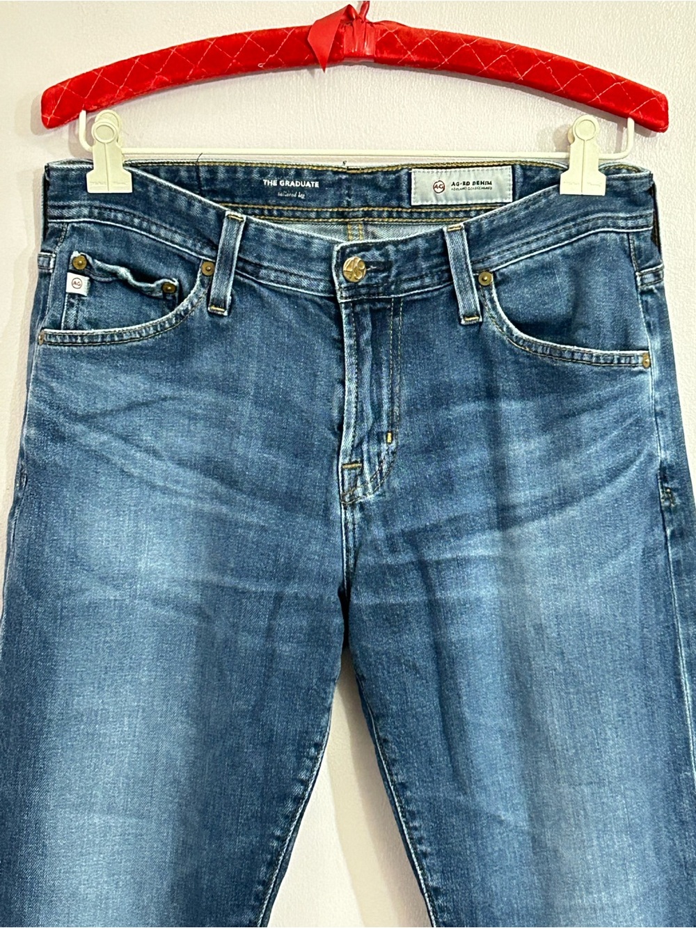 AG Jeans The Graduate Tailored Leg 30R - Picture 3 of 7